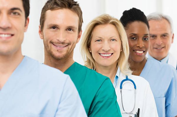 Projet de reconnaissance des compétences pour recruter 1 000 infirmières et infirmiers à l’international